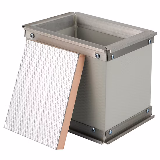 セントラルエアコンダブルの換気パイプ